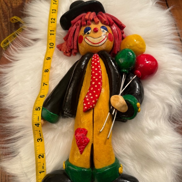 Vintage 1986 salt dough clowns. Handmade wall hangers. - Picture 10 of 11